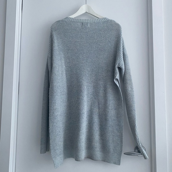 Pale Blue Cable Knit Sweater with High Slits - Picture 3 of 5